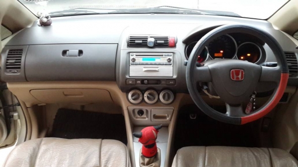 ขาย Honda City Zx 2006 สภาพดีมาก รถใช้มือเดียวครับ โทร088-1472484 ขาย Honda City Zx 2006 สภาพดีมาก รถใช้มือเดียวครับ โทร088-1472484