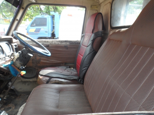 ขาย TOYOTA หกล้อ หนุ่มทางหลวง