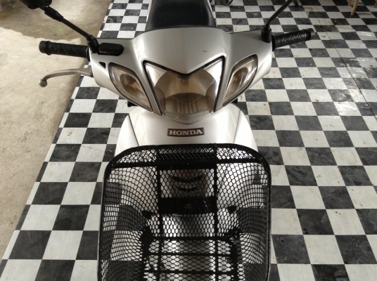 ขาย!!!เวฟ125R สต๊าทมือ ปี48 เครื่องเดิมแน่นๆ ทะเบียนครบ ภาษีไม่หมด