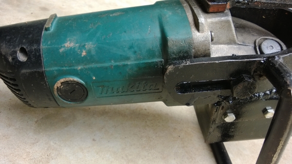 ขายเลื่อยไฟฟ้า makita บาร์ 12 นิ้ว ขายเลื่อยไฟฟ้า makita บาร์ 12 นิ้ว