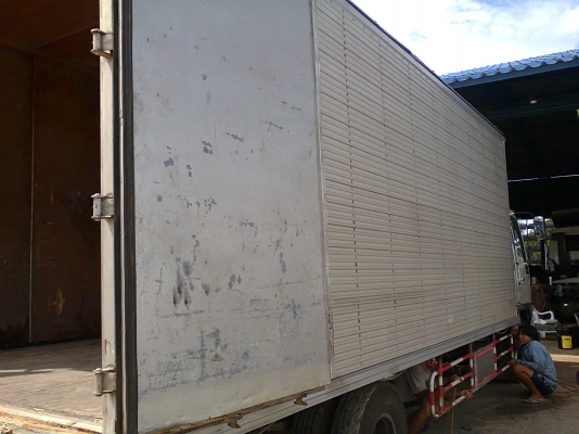 ขายตู้แห้ง 6 ล้อ ยาว 6 เมตร