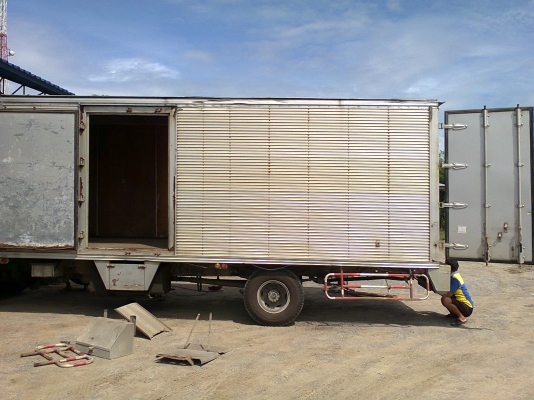 ขายตู้แห้ง 6 ล้อ ยาว 6 เมตร