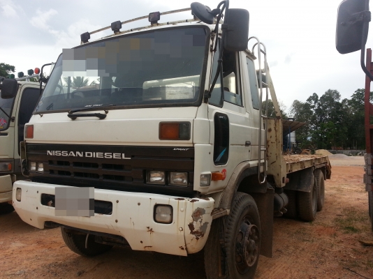 NISSAN DIESEL ราคาขายด่วน  690,000 บาทค่ะ