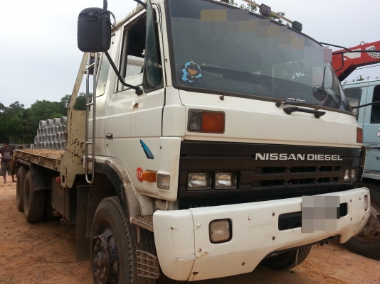 NISSAN DIESEL ราคาขายด่วน  690,000 บาทค่ะ