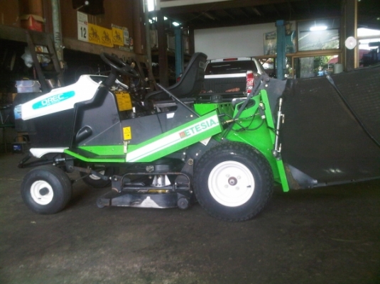 ขายรถตัดหญ้า Orec Etesia ขายรถตัดหญ้า Orec Etesia