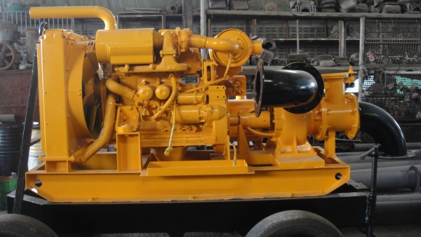 เครื่องปั๊มน้ำ เครื่องปั๊มน้ำ