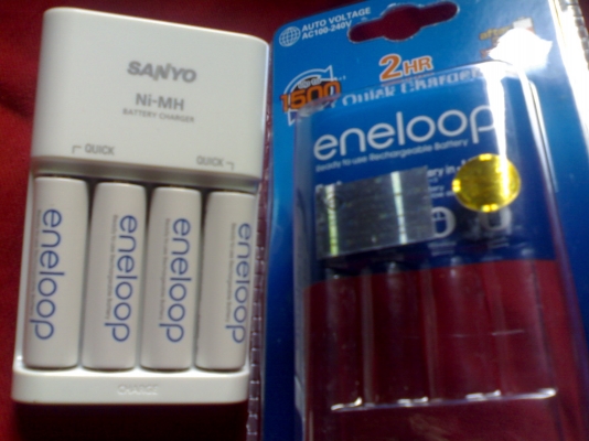แท่นชาร์จพร้อมถ่าน sanyo eneloop ชาร์จเร็ว 2 ชม.