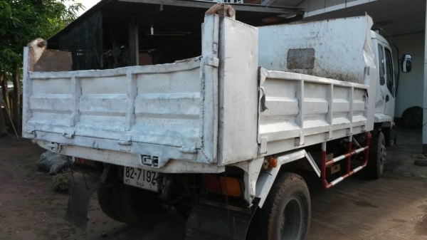 ขายรถดั้ม ISUZU DEGA  6HH1 210แรง แอร์เพาวเวอร์ คอนโซนครบ เครื่องแห้งแรงดี ครัชชีสวย