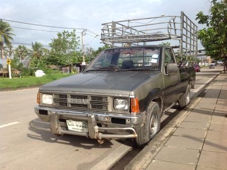 ขายค่ะ นิสสันBigM เครื่องดีเซลTD25 ใช้งานได้ปกติ ภาษีไม่ขาด เอกสารพร้อมโอน รถมือเดียวป้ายแดง