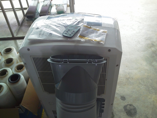 แอร์เคลื่อนที่AJ 9000. BTU. ซื้อมาได้แค่4เดือนยังมีประกันเหลืออุปกรณ์ครบ. 6700บาท