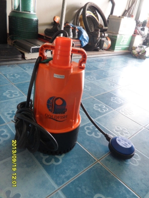 ขายเครื่องสูบน้ำแบบจุ่มรุ่นปลาทองระบบ automac มีลูกลอยของใหม่ ขายเครื่องสูบน้ำแบบจุ่มรุ่นปลาทองระบบ automac มีลูกลอยของใหม่