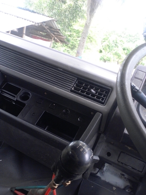 ต้องการขายสิบล้อมิตซู สองเพลา ดั๊มพ์ FN 527 TF ซีรี่ย์2400 (081-9426261,089-8378194) ราคา 1,250,000บาท (เจ้าของขายเอง) ต้องการขายสิบล้อมิตซู สองเพลา ดั๊มพ์ FN 527 TF ซีรี่ย์2400 (081-9426261,089-8378194) ราคา 1,250,000บาท (เจ้าของขายเอง)