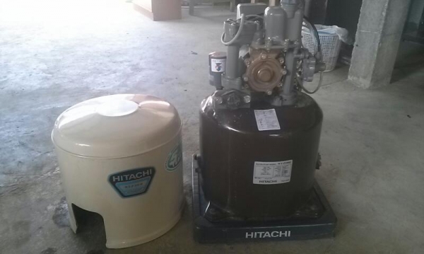 ปั้มอัตโนมัติ HITACHI 250 w