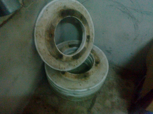 ต้องการขายเวทถ่วงล้อสำหรับรถไถfrord5000ถึง 6640 ต้องการขายเวทถ่วงล้อสำหรับรถไถfrord5000ถึง 6640