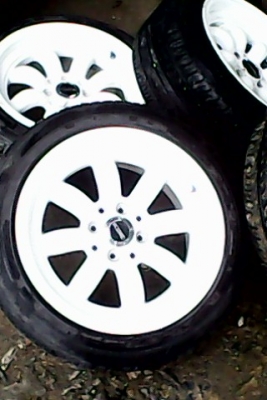 ลดราคาคับ7500ขายล้อกล้วย15กว้าง8นิ้วพร้อมยางปี11 ใส่แค่5เดือนขาย