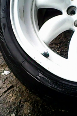 ลดราคาคับ7500ขายล้อกล้วย15กว้าง8นิ้วพร้อมยางปี11 ใส่แค่5เดือนขาย