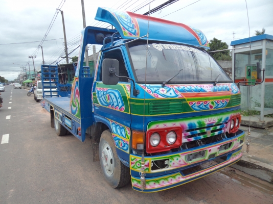 ขายรถอีซูซุ6ล้อเทเลอร์เข็นรถเกียว เครื่อง110แรง บันไดไฮดดรลิค สภาพสวยพร้อมใช้งานคับ