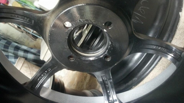 แม็กเจแปน ขอบ 17 แอดวานส์ เรซิ่งก้านยก 6 ก้าน ขนาด 4 รู 100 แม็กเจแปน ขอบ 17 แอดวานส์ เรซิ่งก้านยก 6 ก้าน ขนาด 4 รู 100