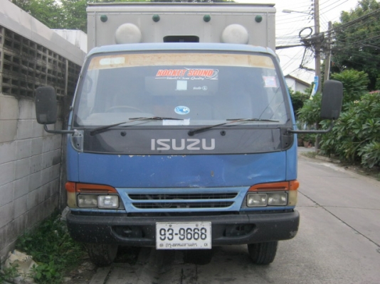 ขาย ISUZU NPR 120 แรง รถตู้แห้ง รถห้างครับ