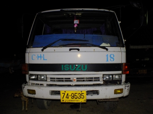 ขาย hino - isuzu - fuso  รวม 11 คันครับ