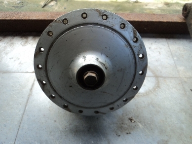 ขายดุมล้อหน้า+ลูกปืน+เพลา