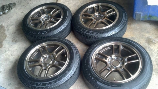 แม็กขอบ 15 กว้าง 6.5 ออฟ 38 สีน้ำตาลไหม้ สภาพดีสียังสวย