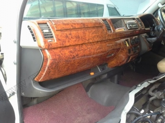 รถตู้ TOYOTA หลังคาสูง ติดต่อเจ้าของโดยตรง คุณนัท 089-989-4909