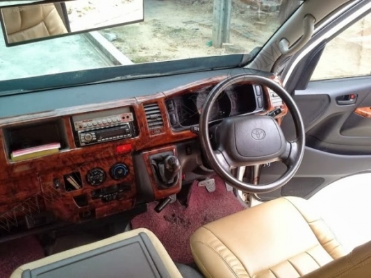 รถตู้ TOYOTA หลังคาสูง ติดต่อเจ้าของโดยตรง คุณนัท 089-989-4909