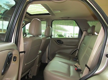 FORD ESCAPE ปี (05) 3.0 XLT V6 AT ราคา 419,000 บาท FORD ESCAPE ปี (05) 3.0 XLT V6 AT ราคา 419,000 บาท