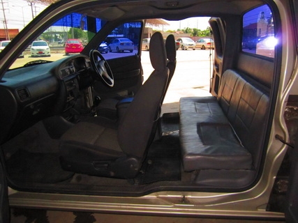 ไม่เคยบรรทุกหนัก บอดี้เดิม ทุกชิ้นค่ะ รับประกันช่วงล่าง