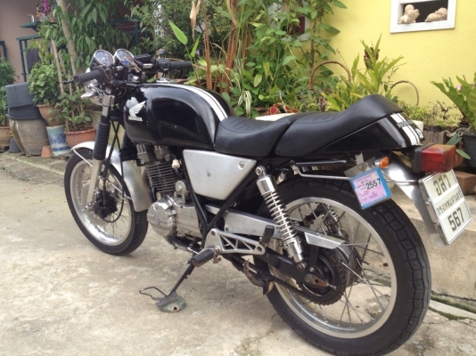 ขาย Honda clubman 250cc แต่ง cafe ทะเบียนแท้พร้อมโอน ราคาถูก 51000 สนใจติดต่อ 0816545052 เอ