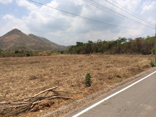 ขายที่ดิน  (ขอบคุณที่เข้าชมครับ)ไร่ละ180,000นํ้าประปา ไฟฟ้าพร้อม