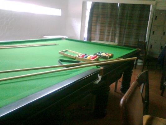 ขายโต๊ะสนุกเกอร์ ชุดใหญ่ สภาพใหม่ อุปกรณ์ครบ 65000 ต่อรองได้ สนใจติดต่อ 081-2857817 ขายโต๊ะสนุกเกอร์ ชุดใหญ่ สภาพใหม่ อุปกรณ์ครบ 65000 ต่อรองได้ สนใจติดต่อ 081-2857817