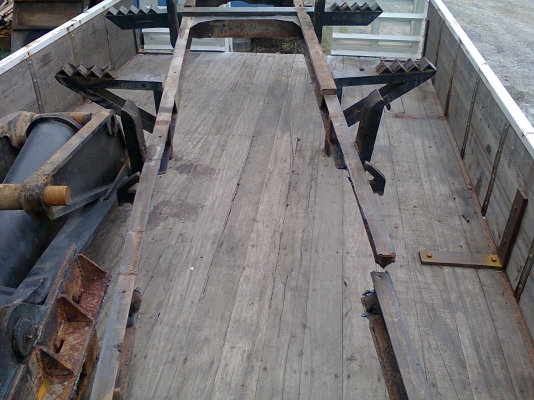 กระบะ 10 ล้อ ดัมพ์อลูมิเนียมสวยๆ ยาว 6 เมตร ครบชุด