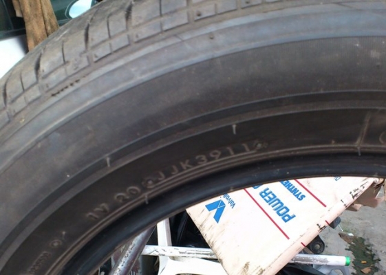 ยาง BRIDGESTONE TURANZA ER-33 205 60 16 ปี 11 ยาง BRIDGESTONE TURANZA ER-33 205 60 16 ปี 11