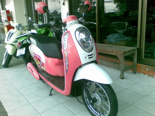 นางฟ้าฝุดๆ All New Scoopy – i รุ่นใหม่ล่าสุด ปี 2012 ขายถูกๆ นางฟ้าฝุดๆ All New Scoopy – i รุ่นใหม่ล่าสุด ปี 2012 ขายถูกๆ