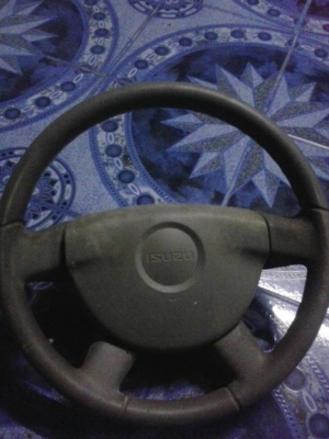 ขาย  พ่วงมาลัยรถ  d-max  1,500 บาท 0855155980