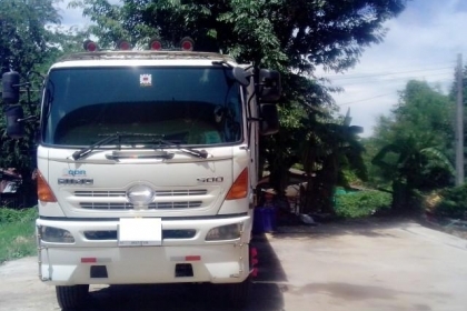 ขาย hino S500 ปี 52 Uro3 พ่วงดั้มพ์สามมิตร 380 แรง สวยพร้อมใช้ 088-4501277 ขาย hino S500 ปี 52 Uro3 พ่วงดั้มพ์สามมิตร 380 แรง สวยพร้อมใช้ 088-4501277