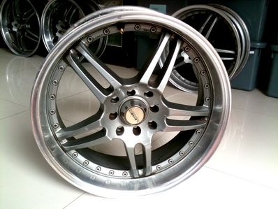 แม็กซ์ LENSO 17นิ้ว แท้ 4-100-114.3 ใส่ได้หมด กว้าง 7 นิ้ว ET42 แม็กซ์ LENSO 17นิ้ว แท้ 4-100-114.3 ใส่ได้หมด กว้าง 7 นิ้ว ET42