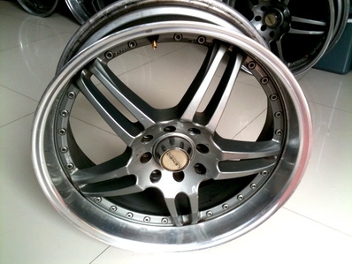 แม็กซ์ LENSO 17นิ้ว แท้ 4-100-114.3 ใส่ได้หมด กว้าง 7 นิ้ว ET42 แม็กซ์ LENSO 17นิ้ว แท้ 4-100-114.3 ใส่ได้หมด กว้าง 7 นิ้ว ET42