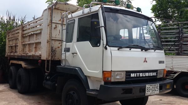 ขายดาวน์ไอ้หลง10สปีดสองเพลาดั้ม 195แรงโทร 0801515451