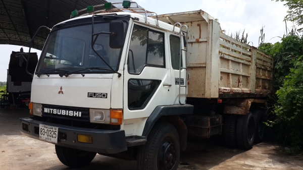 ขายดาวน์ไอ้หลง10สปีดสองเพลาดั้ม 195แรงโทร 0801515451