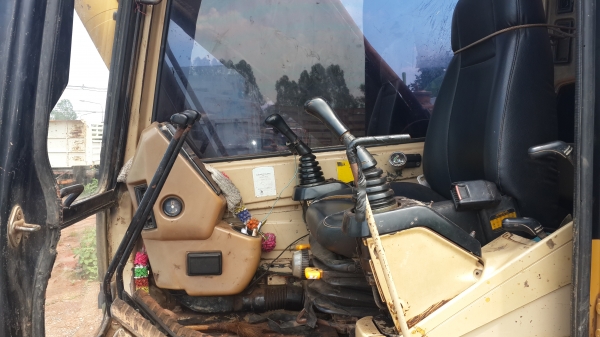 ขายด่วนCAT320เวอร์ชั่นทู สภาพสวยไฟฟ้าเต็มเอกสารเล่มทะเบียนจัดแนนท์ได้รีบจอง 0811838154 0843923995