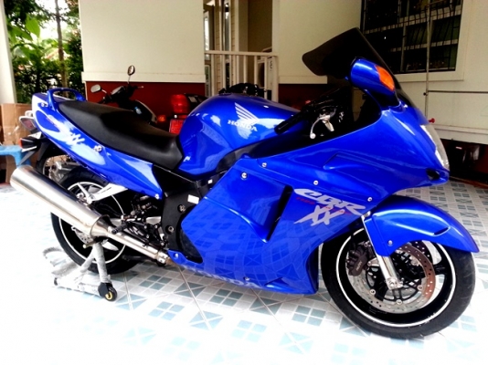 <<<<<< CBR 1100 XX Super BlackBird >>>>>>