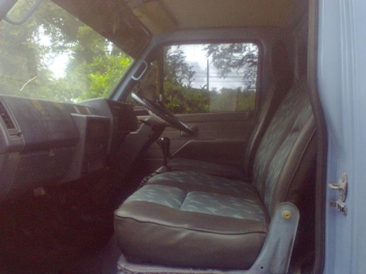 ขายรถบรรทุก 6 ล้อดั๊มพ์ Isuzu NKR 110 แรง รถห้าง เกียร์สั้น ยางดี ดั๊มพ์ดิน 3.60 เมตร