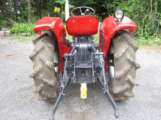 ขายด่วน รถไถ MASSEY FERGUSON 210 25 HP 086 1230703 ขายด่วน รถไถ MASSEY FERGUSON 210 25 HP 086 1230703