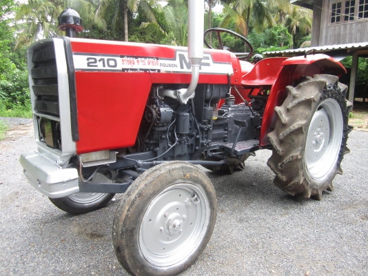 ขายด่วน รถไถ MASSEY FERGUSON 210 25 HP 086 1230703 ขายด่วน รถไถ MASSEY FERGUSON 210 25 HP 086 1230703