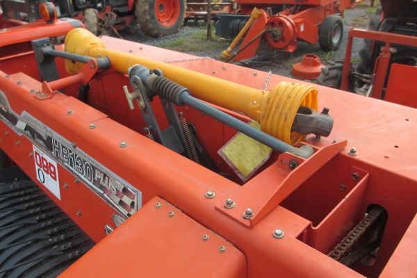 เครื่องอัดฟาง Kubota HB130 PLUS ของใหม่ ราคามือสอง เครื่องอัดฟาง Kubota HB130 PLUS ของใหม่ ราคามือสอง