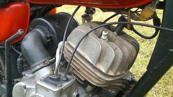 ขาย suzuki ts100 ท่อแซก ขาย suzuki ts100 ท่อแซก