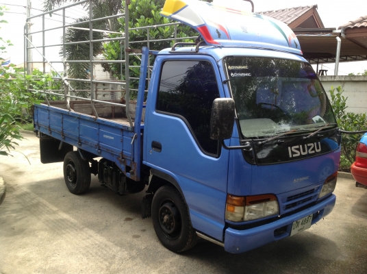 ขาย 4 ล้อ ไม่ติดเวลา 4HF1-120 ปี 49